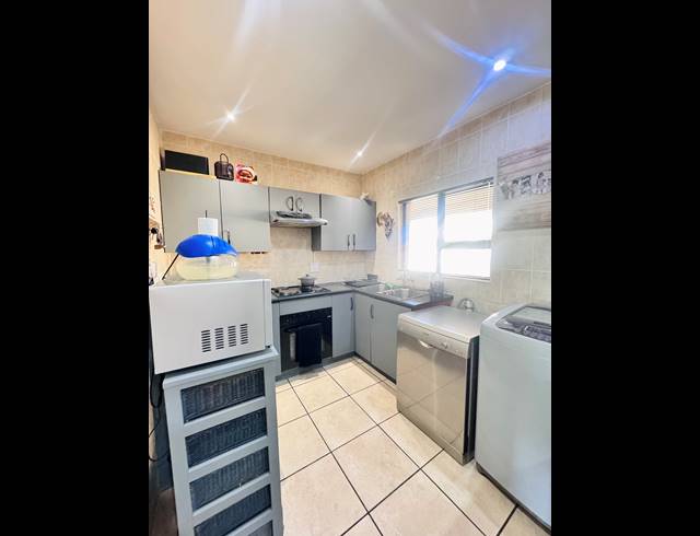 2 BEDROOM APARTMENT FOR SALE IN REYNO RIDGE